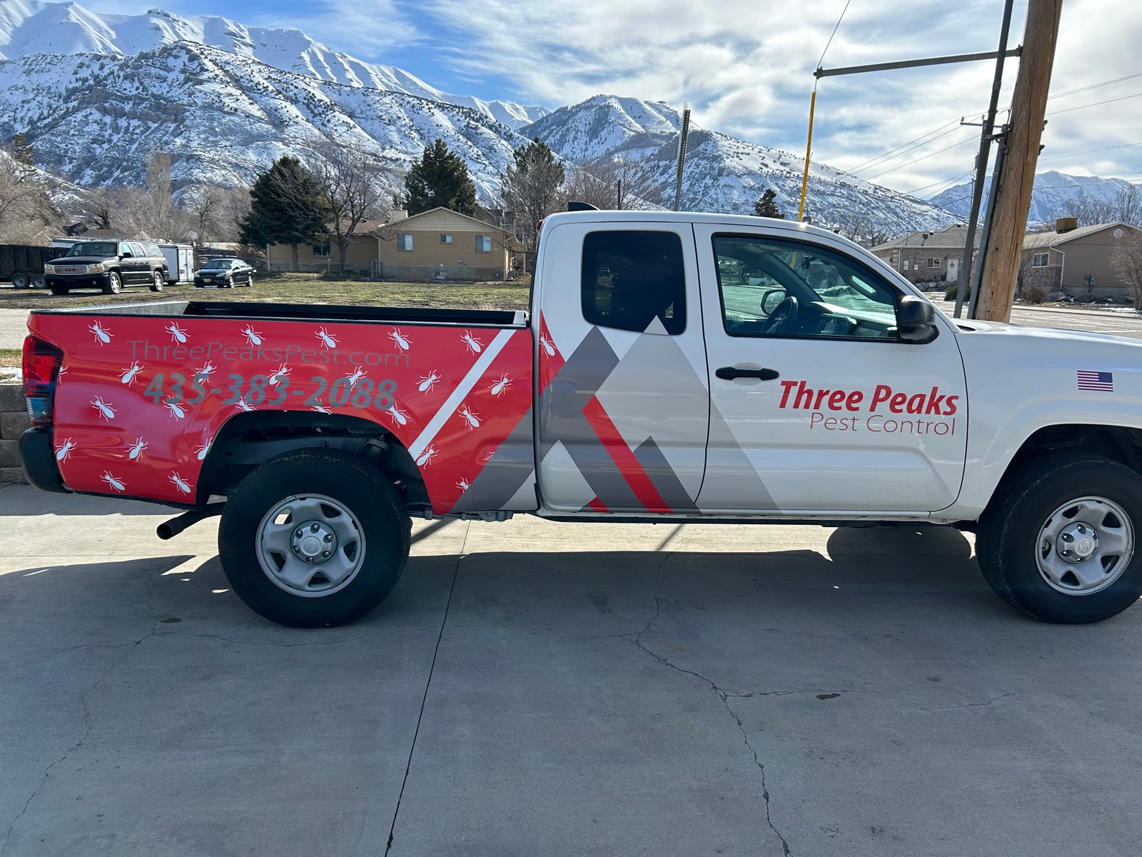 Three Peaks Pest Control truck wrap